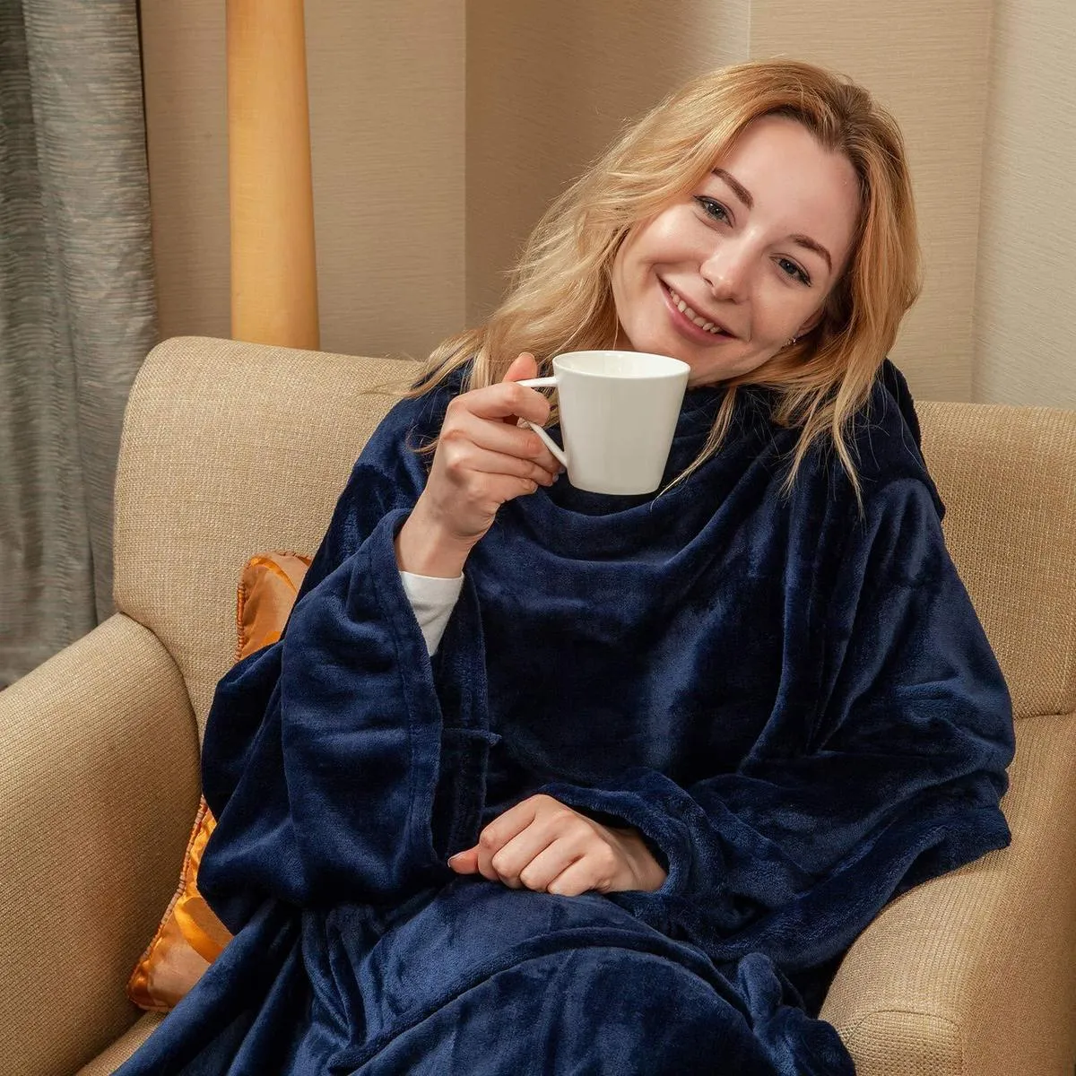 Snuggie Hoodie Blanket Oversized Comfy Sweatshirt Blanket